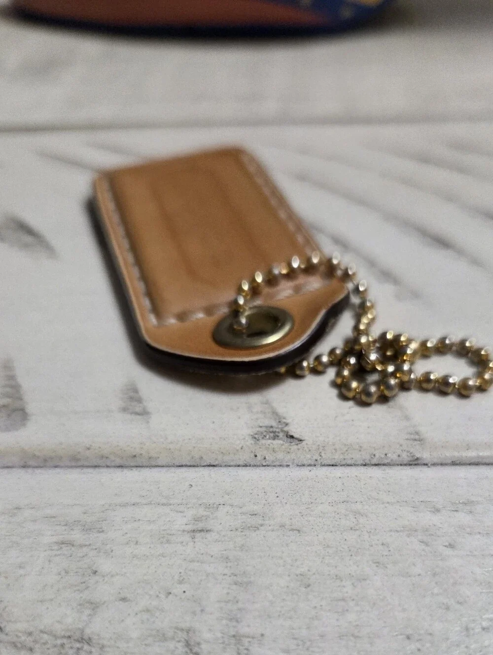 COACH Tan/Light Brown & Cream Suede Leather HangTag, EUC